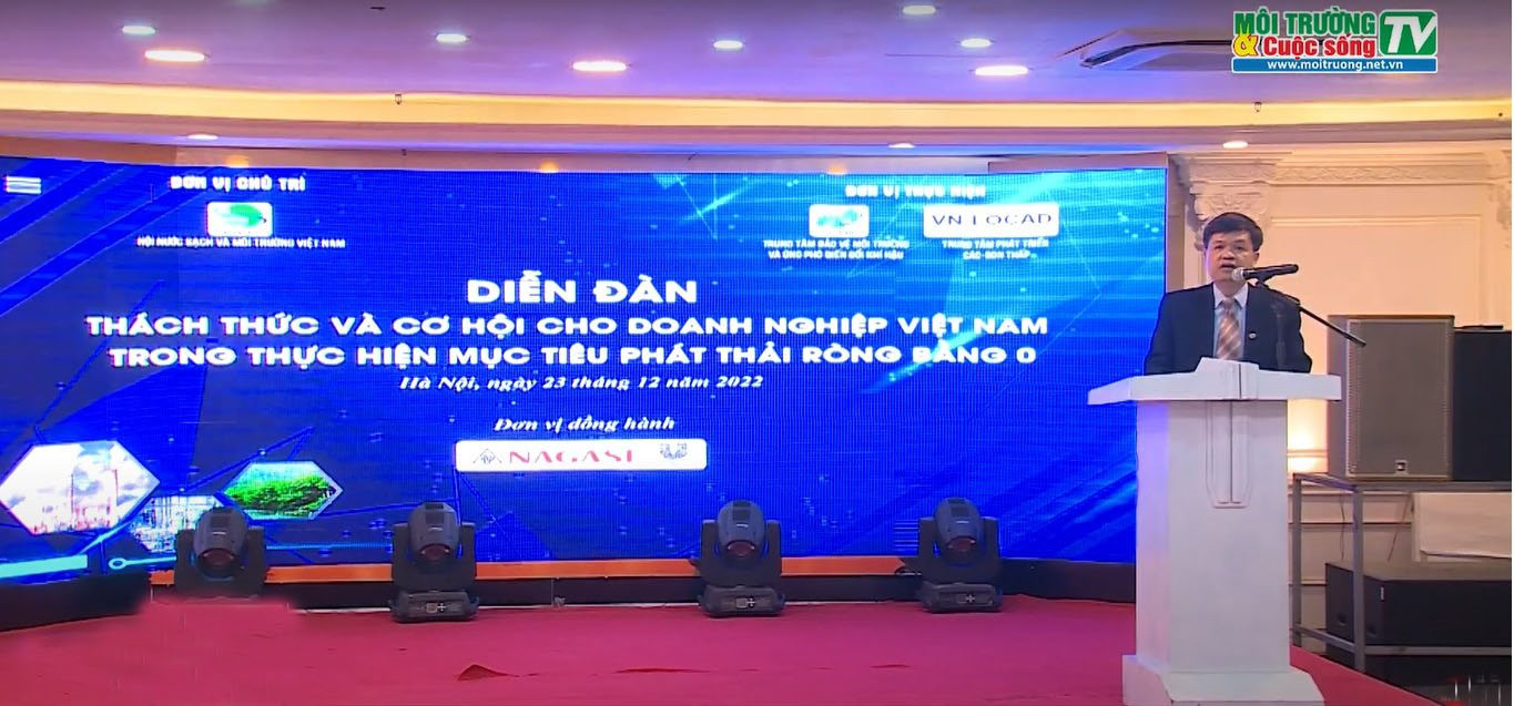 Diễn đàn 2: Thách thức và cơ hội cho doanh nghiệp Việt Nam trong thực hiện mục tiêu phát thải ròng bằng 0 diễn ra vào ngày 23/12/2022