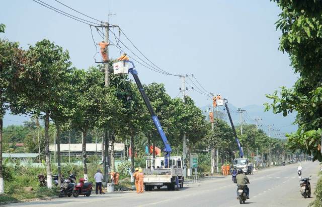 PC Đà Nẵng sẵn sàng cấp điện mùa nắng nóng và các sự kiện quan trọng trong năm 2023.