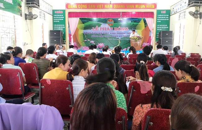 Lễ phát động “Nông dân sản xuất, kinh doanh, tiêu thụ nông sản thực phẩm an toàn” năm 2023 diễn ra tại huyện Thanh Chương, Nghệ An