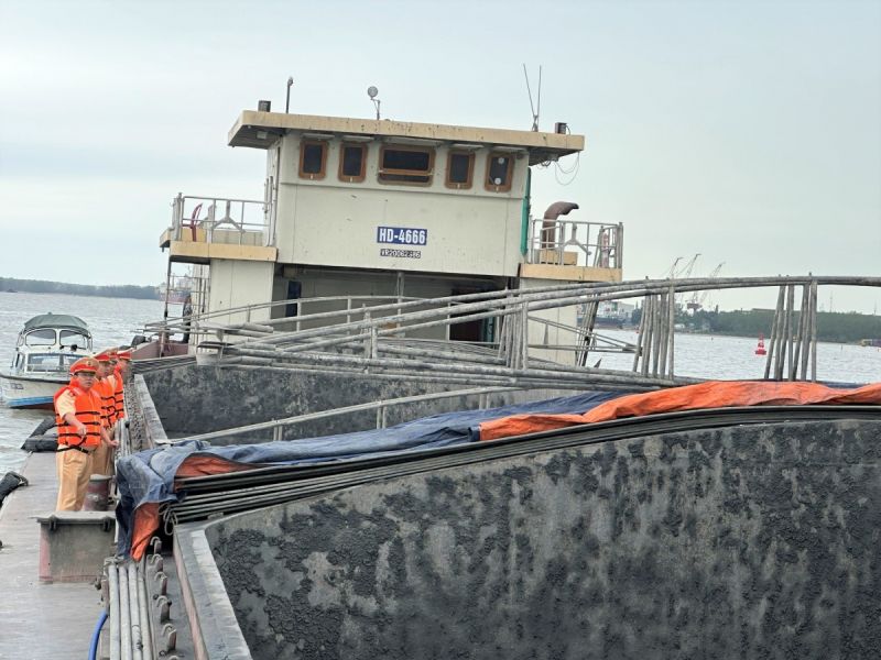 Phát hiện 2.000 tấn than bùn nhiệt thấp bán trái quy định