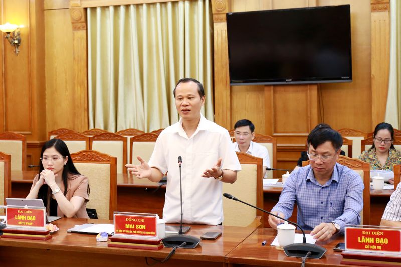Ông Mai Sơn - Phó Chủ tịch Thường trực UBND tỉnh phát biểu tại buổi làm việc