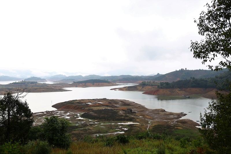 Hồ Hàm Thuận