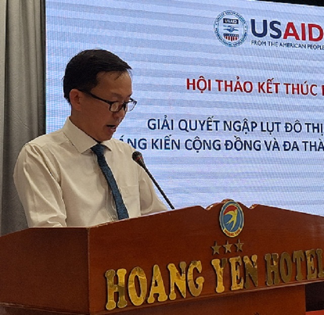 &Ocirc;ng Nguyễn Tiến Quang ph&aacute;t biểu tại Hội thảo.