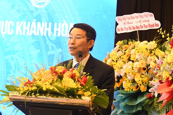 Ông Đinh Văn Thiệu, Phó Chủ tịch UBND tỉnh phát biểu chỉ đạo