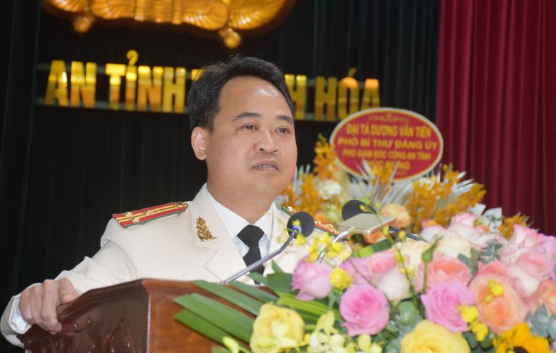 Thượng tá Lê Ngọc Anh, tân Phó Giám đốc Công an tỉnh Thanh Hóa phát biểu nhận nhiệm vụ