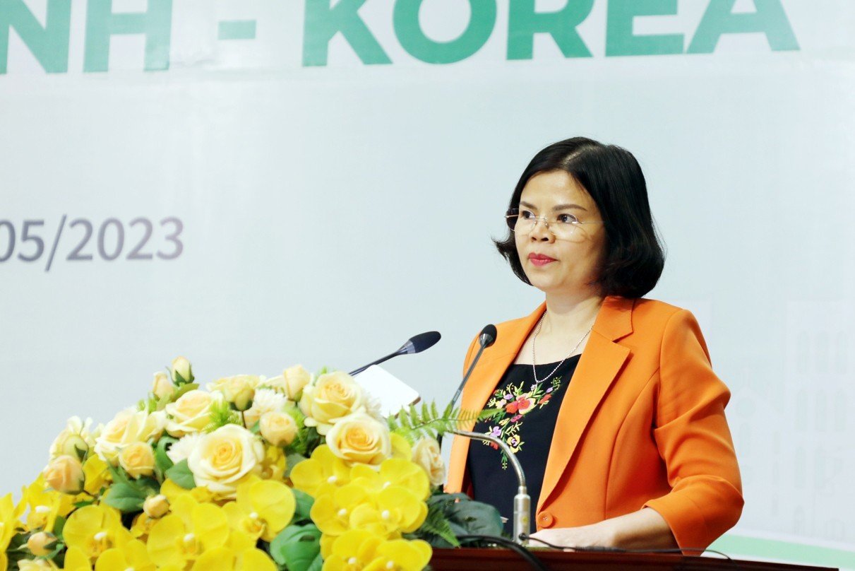 Chủ tịch UBND tỉnh Nguyễn Hương Giang phát biểu tại Hội nghị