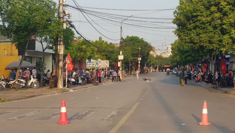 Hải Dương: Tài xế ô tô gây tai nạn liên hoàn khiến 4 người bị thương