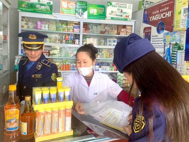 Lực lượng QLTT Hà Tĩnh tăng cường kiểm tra mặt hàng thuốc tân, thuốc thú y