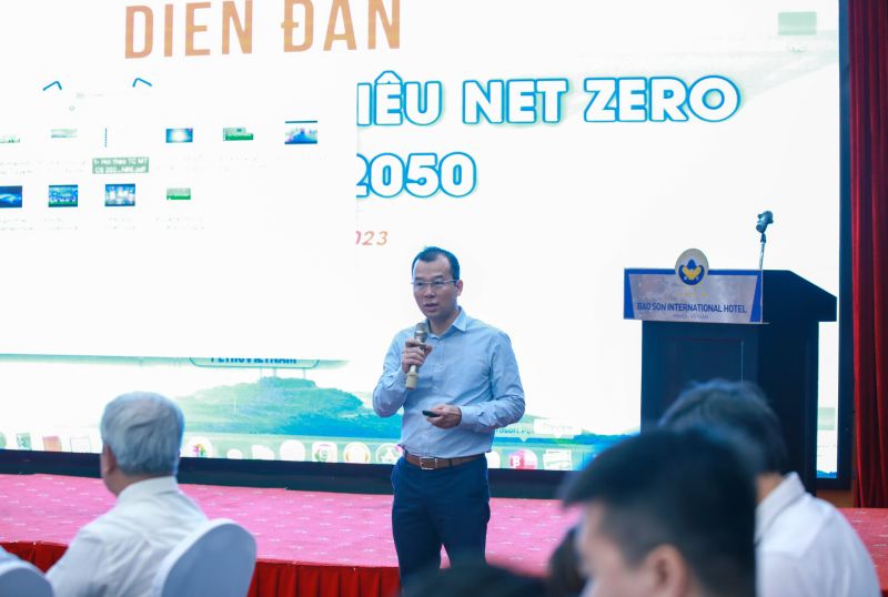 Ông Lương Quang Huy, Trưởng phòng Giảm nhẹ phát thải khí nhà kính và bảo vệ tầng ô zôn, Cục Biến đổi khí hậu - Bộ TN&MT chia sẻ tại Diễn đàn