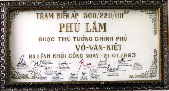 Bảng lưu bút ra lệnh khởi công xây dựng Trạm 500kV Phú Lâm (TP.HCM)