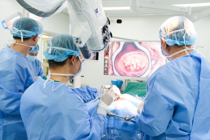 Một ca mổ u não bằng Robot tại Bệnh viện Đa khoa Tâm Anh TP. HCM