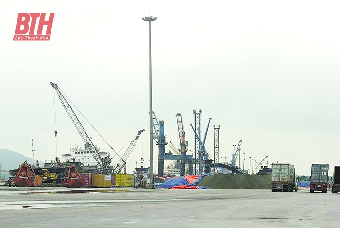 Hệ thống cảng biển Nghi Sơn đã được quy hoạch phát triển theo từng giai đoạn với quy mô và năng lực bốc xếp cụ thể.