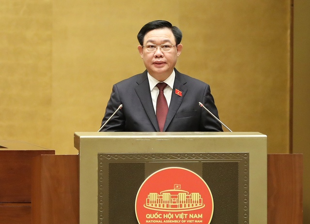 Chủ tịch Quốc hội Vương Đình Huệ cho biết, nội dung chất vấn tập trung vào 4 nhóm vấn đề thuộc lĩnh vực quản lý nhà nước của các Bộ: Lao động-Thương binh và Xã hội, Khoa học và Công nghệ, Giao thông vận tải và Ủy ban Dân tộc