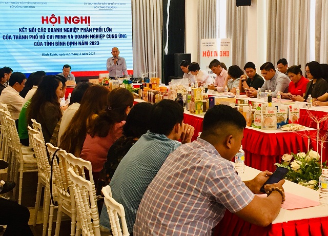 Hội nghị kết nối cung cầu các sản phẩm của Bình Định và TP Hồ Chí Minh là một trong những nội dung chủ yếu của Kế hoạch số 111/KH-UBND. Trong ảnh: Quang cảnh Hội nghị kết nối cung cầu các sản phẩm của Bình Định và TP Hồ Chí Minh tổ chức tại TP Quy Nhơn.