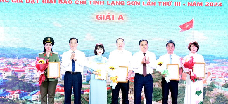 Lạng Sơn: Trao Giải Báo chí lần thứ 3