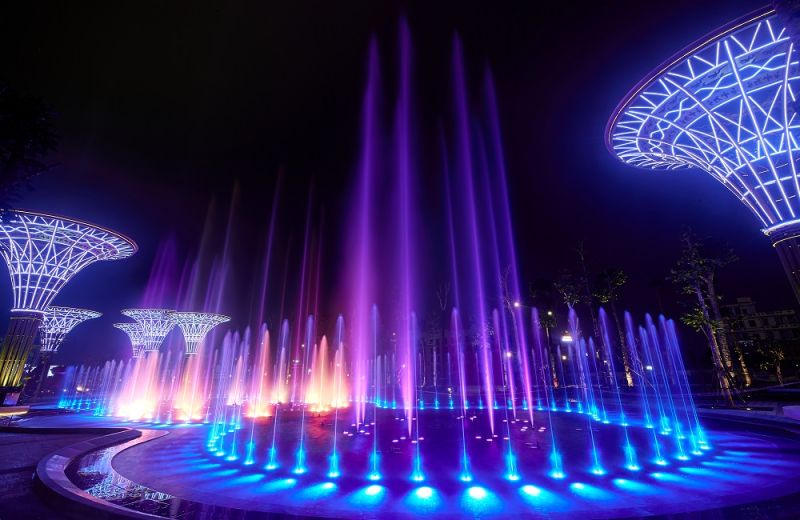 Show trình diễn nhạc nước tại Quảng trường biển Sầm Sơn đã chính thức trình diễn từ ngày 22/4.