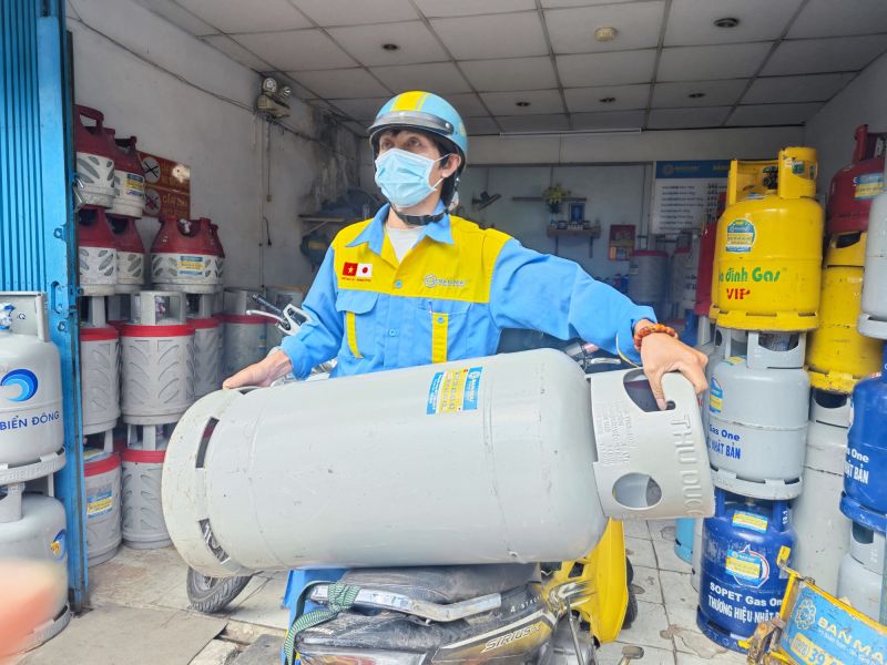 Giá gas giảm thêm 18.000 đồng đối với bình 12kg từ ngày 1/7/2023