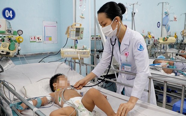 Bình Dương: Tăng cường giám sát và phòng chống bệnh tay chân miệng