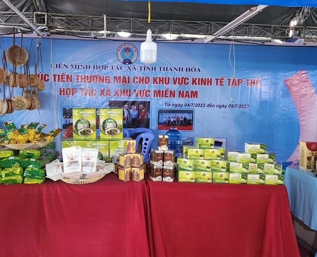 Gian hàng của Liên minh HTX Thanh Hóa thạm dự hội chợ.