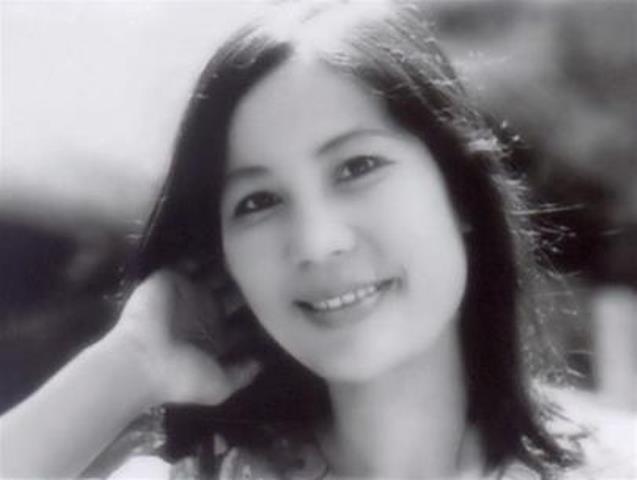 Nhà thơ Lâm Thị Mỹ Dạ “Khoảng trời - hố bom” qua đời