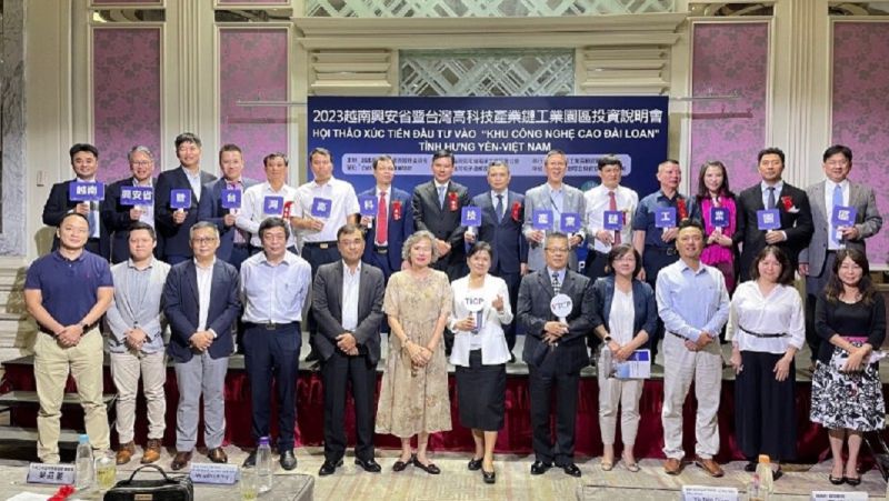 Hội thảo xúc tiến đầu tư và Lễ công bố ra mắt Khu công nghệ cao Đài Loan tại Hưng Yên