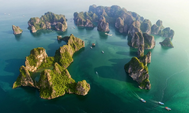 Vịnh Hạ Long Việt Nam lọt top ấn tượng nhất Đông Nam Á