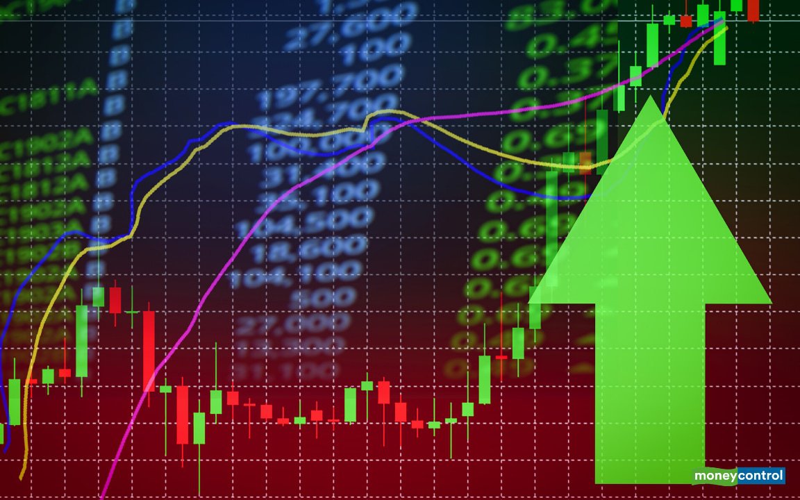Phiên giao dịch 11/7: VN-Index tiếp đà tăng điểm, ưu tiên giải ngân vào nhóm VN30