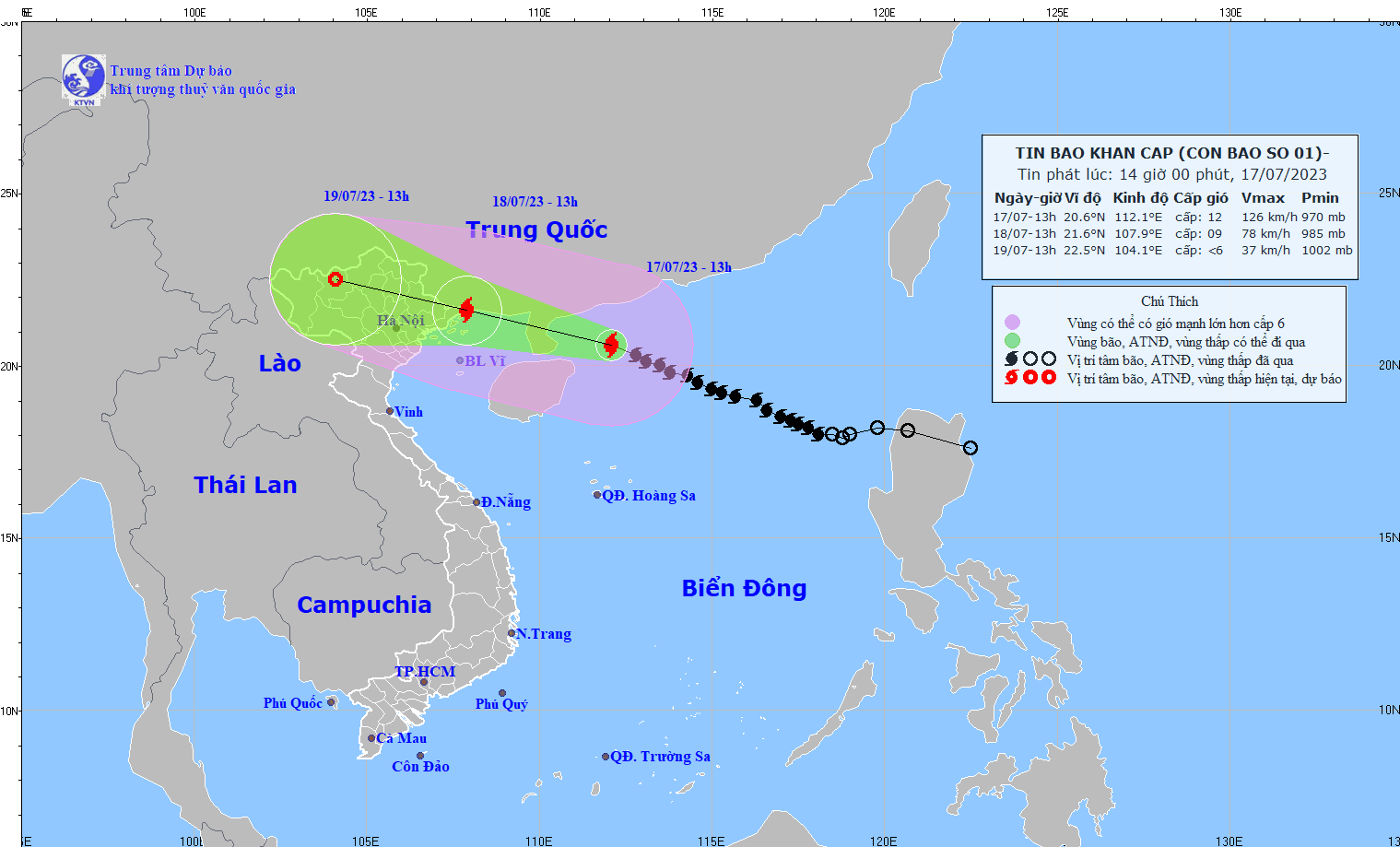 Hồi 13h ngày 17/7, vị trí tâm bão cách Móng Cái (Quảng Ninh) khoảng 480km về phía Đông Đông Nam (Nguồn: nchmf)