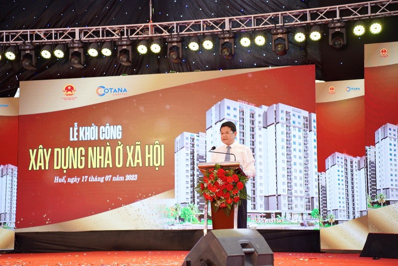 Ông Hoàng Hải Minh- PCT UBND tỉnh Thừa Thiên Huế phát biểu tại Lễ khởi công