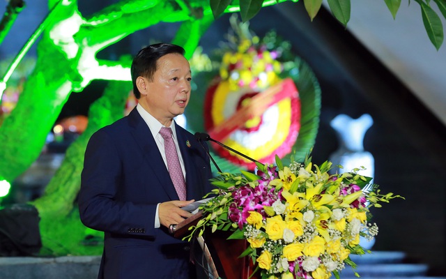 Phó Thủ tướng Trần Hồng Hà phát biểu tại Chương trình nghệ thuật đặc biệt 