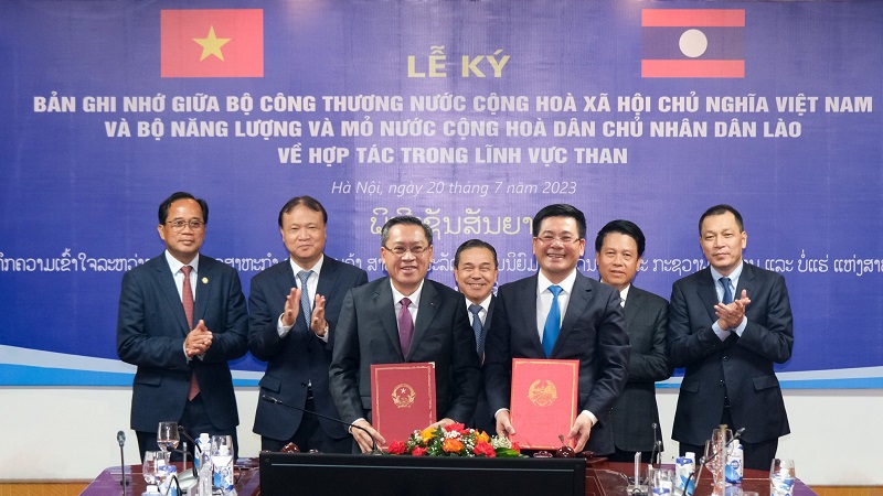 Ký kết Bản ghi nhớ giữa Bộ Công Thương Việt Nam và Bộ Năng lượng và Mỏ Lào
