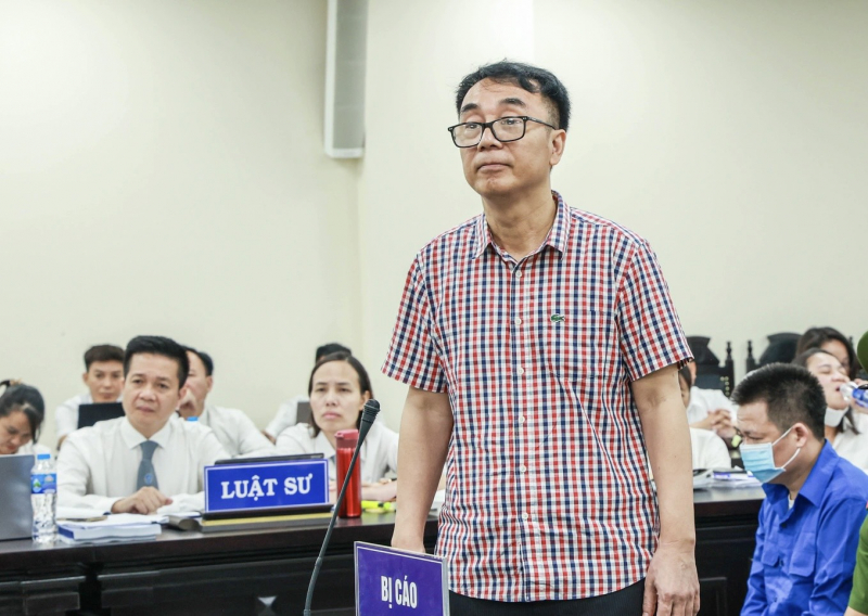 Bị cáo Trần Hùng tại phiên tòa.
