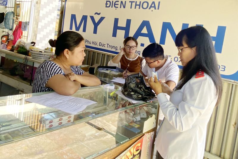 Sở Thông tin và Truyền thông tin tỉnh Lâm Đồng phát hiện nhiều cơ sở bán sim đã kích hoạt