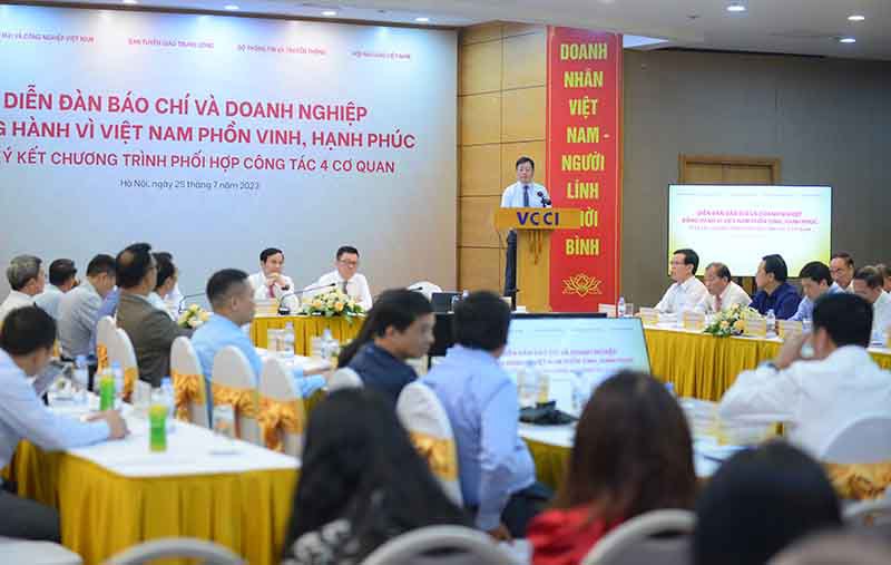 Xây dựng mối quan hệ lành mạnh, hiệu quả giữa báo chí và doanh nghiệp