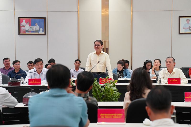 Ông Trần Bá Dương - Chủ tịch HĐQT THACO phát biểu tại buổi đón tiếp đoàn