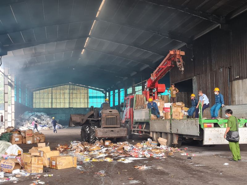 Bà Rịa - Vũng Tàu: Tiêu hủy hơn 22.000 sản phẩm tang vật vi phạm hành chính