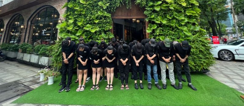 Nhà hàng nhận lỗi vì làm khách hàng không hài lòng