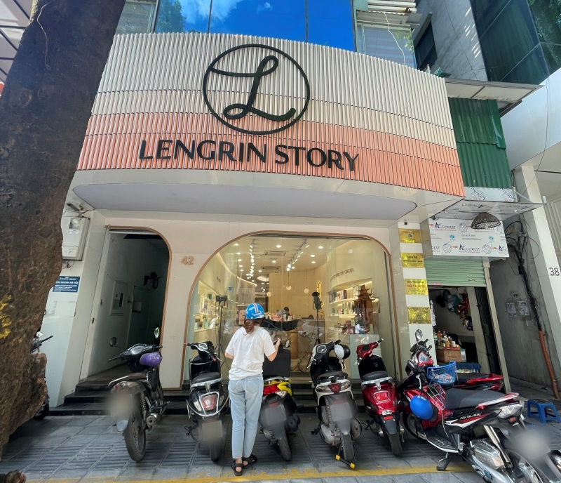 Lengrinstory: Bán hàng nước ngoài không tem nhãn phụ, không rõ nguồn gốc?