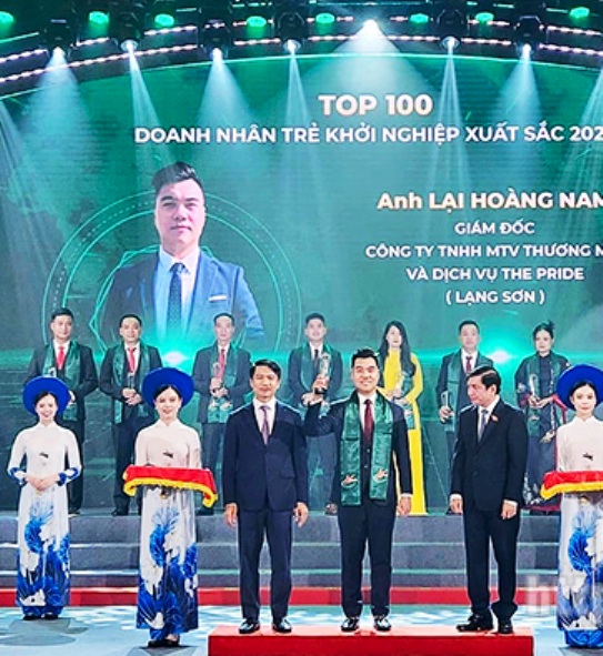 Anh Lại Hoàng Nam nhận danh hiệu danh nhân trẻ khởi nghiệp xuất sắc toàn quốc 2023