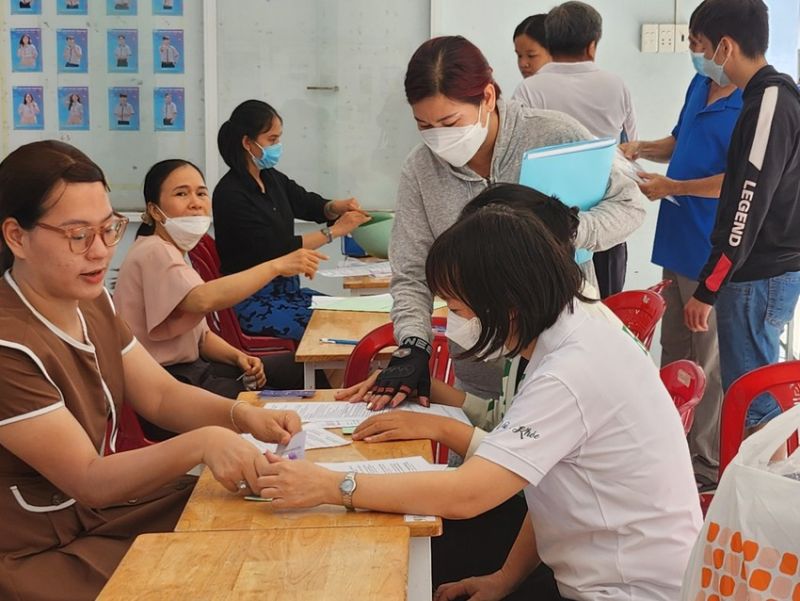 TP. Hồ Chí Minh: Gần 5.000 học sinh chưa nộp hồ sơ vào lớp 10 công lập