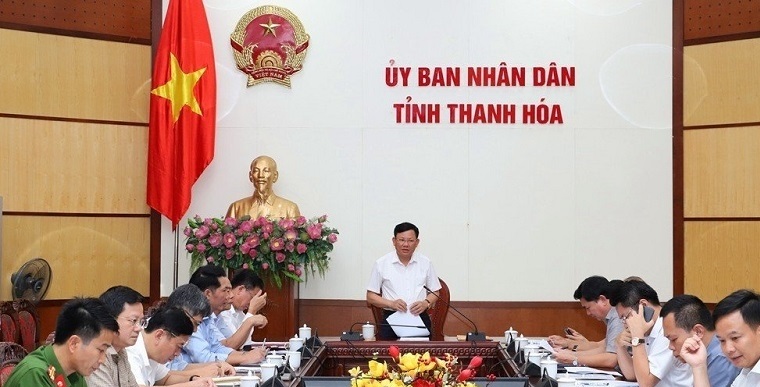 Toàn cảnh