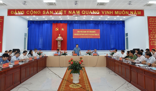 Phó Thủ tướng Trần Lưu Quang làm việc với thị xã Giá Rai về tình hình thực hiện 3 chương trình MTQG - Ảnh: VGP/Hải Minh