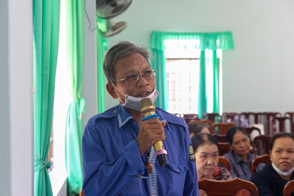 Đại diện Vựa phế liệu tại xã Long Sơn chia sẻ về hoạt động kinh doanh