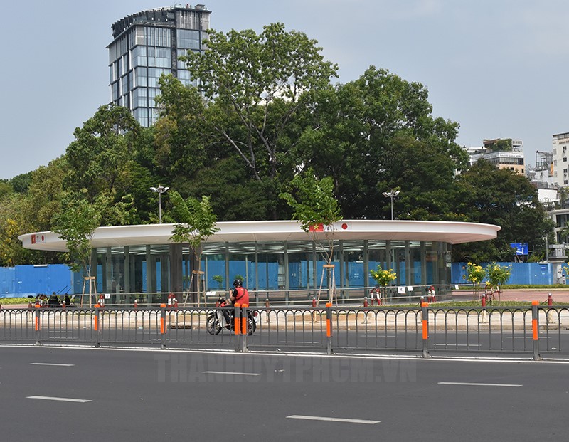 Giếng trời ga Bến Thành thuộc tuyến metro số 1 Bến Thành - Suối Tiên được đầu tư từ nguồn vốn ODA
