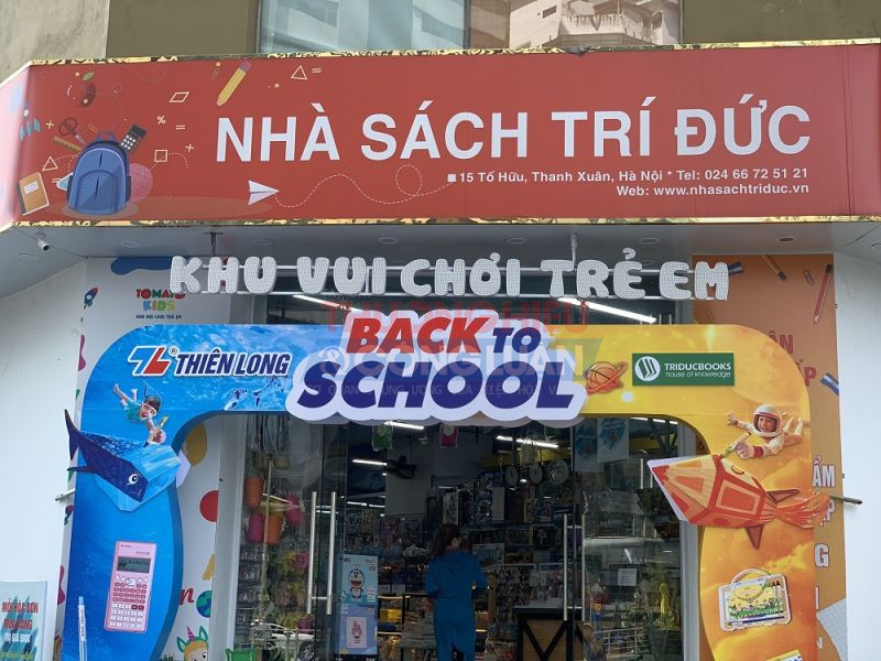 Nhà sách Trí Đức 15 Tố Hữu (Hà Nội): Bị phạt 6.000.000 đồng và buộc tiêu hủy toàn bộ hàng hóa vi phạm