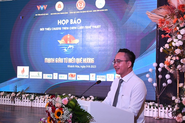 Ông Phạm Mạnh Hùng, Phó Tổng Giám đốc Đài Tiếng nói Việt Nam phát biểu