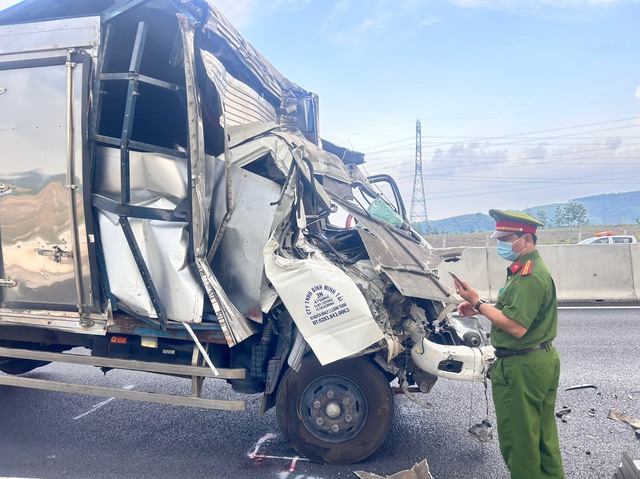 Vụ tai nạn giao thông trên cao tốc Phan Thiết - Dầu Giây, đoạn qua huyện Hàm Tân, tỉnh Bình Thuận