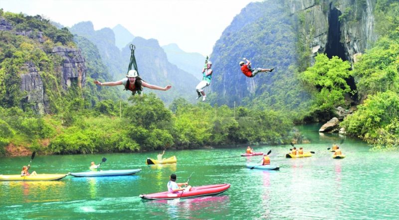 Từ đầu năm 2023, Quảng Bình đã thực hiện nhiều giải pháp nhằm thu hút du khách trở lại bằng các chương trình kích cầu du lịch