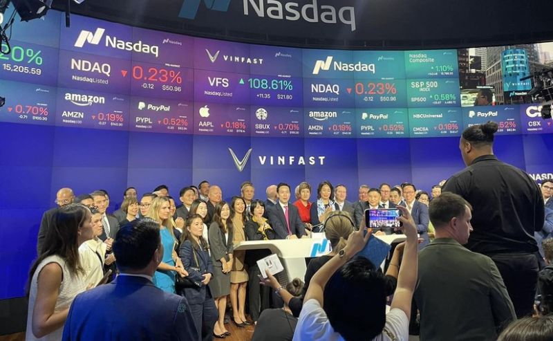 Cổ phiếu VinFast vừa lên sàn Nasdaq đã vọt lên trên ngưỡng 37 USD