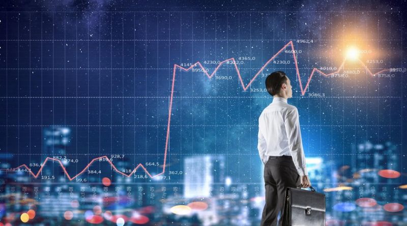 Phiên giao dịch chứng khoán 16/8: VN-Index tăng điểm vượt đỉnh tại 1.243 điểm